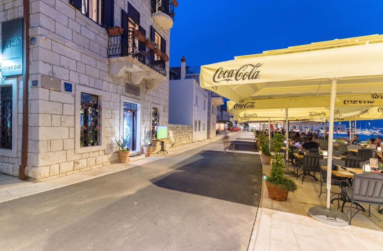 Luxury Apartments Perko Kastela Exterior photo