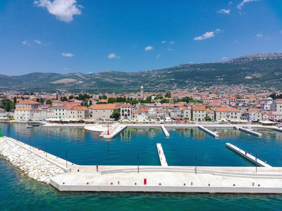 Luxury Apartments Perko Kastela Exterior photo